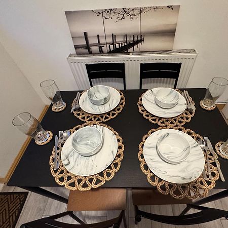 Contractor Haven- 3Bdr Crew House, Free Parking, Fast Wifi & Private Garden Διαμέρισμα Νότιγχαμ Εξωτερικό φωτογραφία