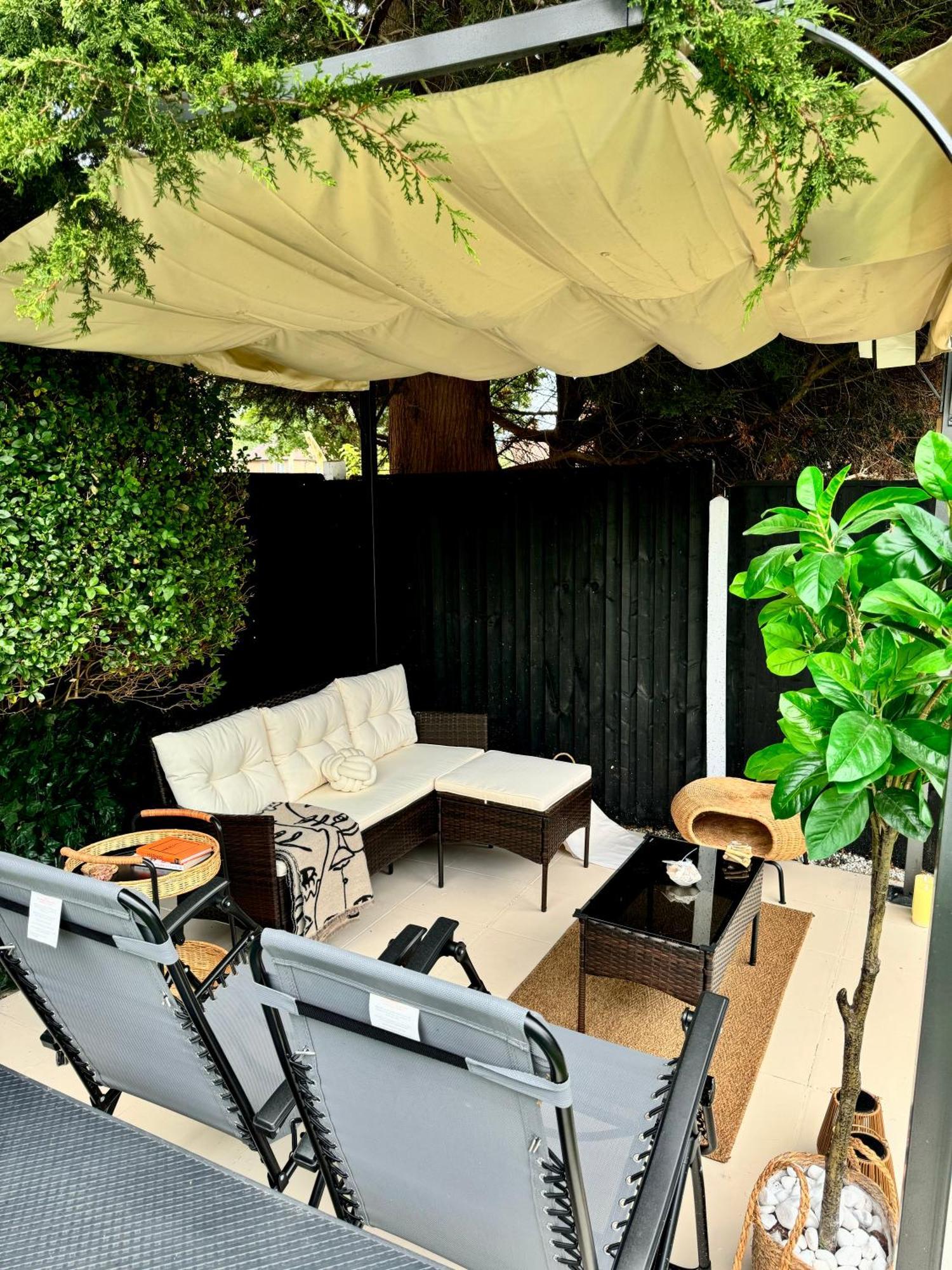 Contractor Haven- 3Bdr Crew House, Free Parking, Fast Wifi & Private Garden Διαμέρισμα Νότιγχαμ Εξωτερικό φωτογραφία