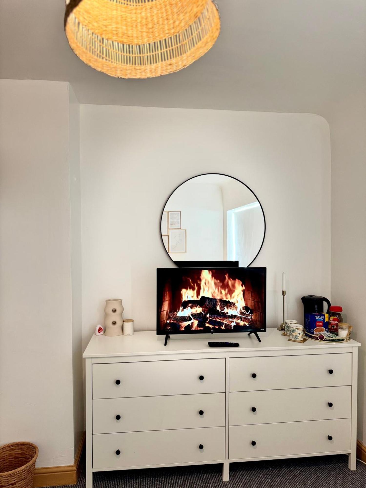 Contractor Haven- 3Bdr Crew House, Free Parking, Fast Wifi & Private Garden Διαμέρισμα Νότιγχαμ Εξωτερικό φωτογραφία